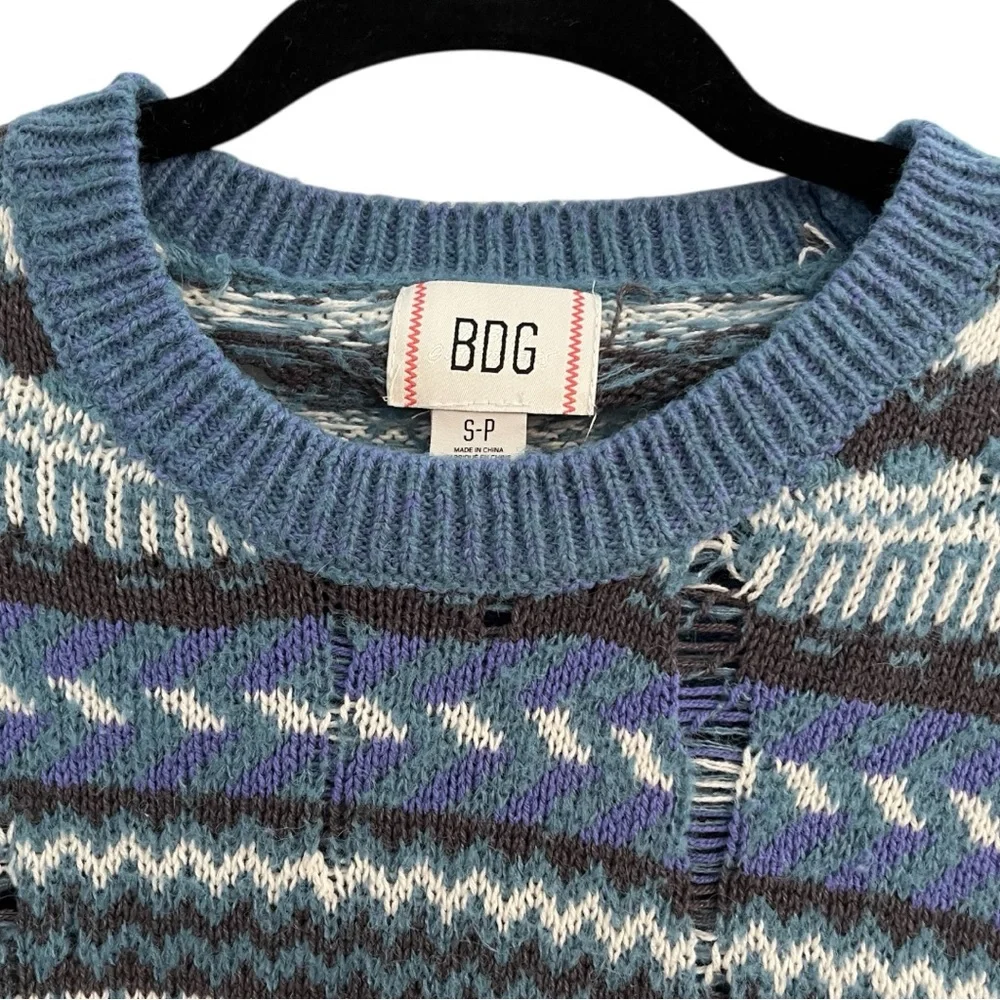 BDG‎ Multicolor Knit Sweater